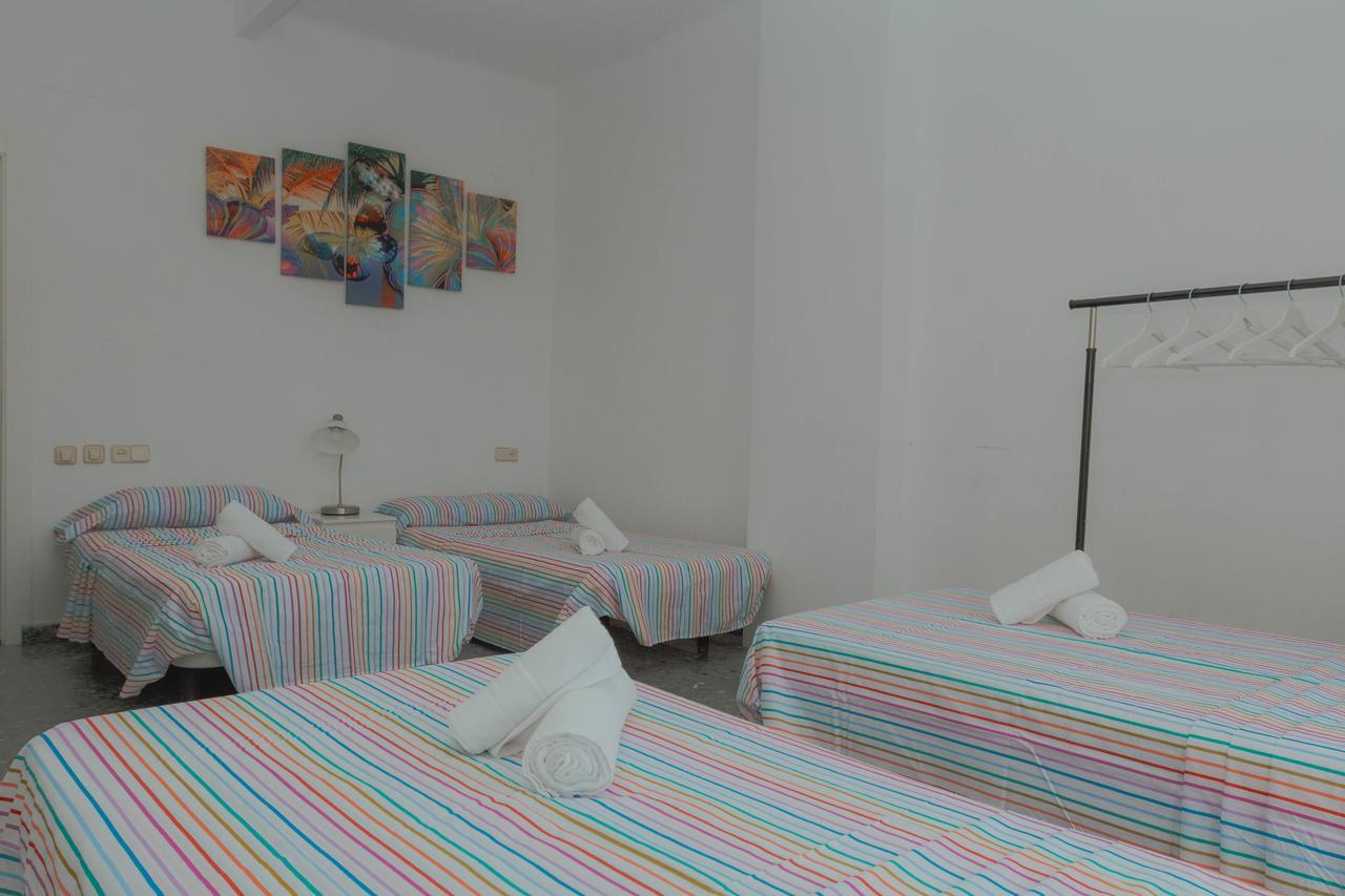 Marques De Guadiaro 1 Apartamentos Malaga Exterior photo
